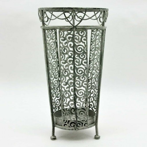 18" UMBRELLA STAND WITH FEET